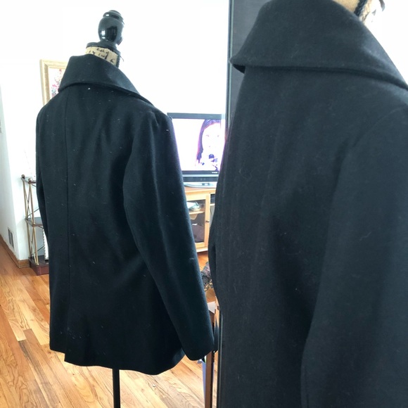 Coat - Picture 2 of 5